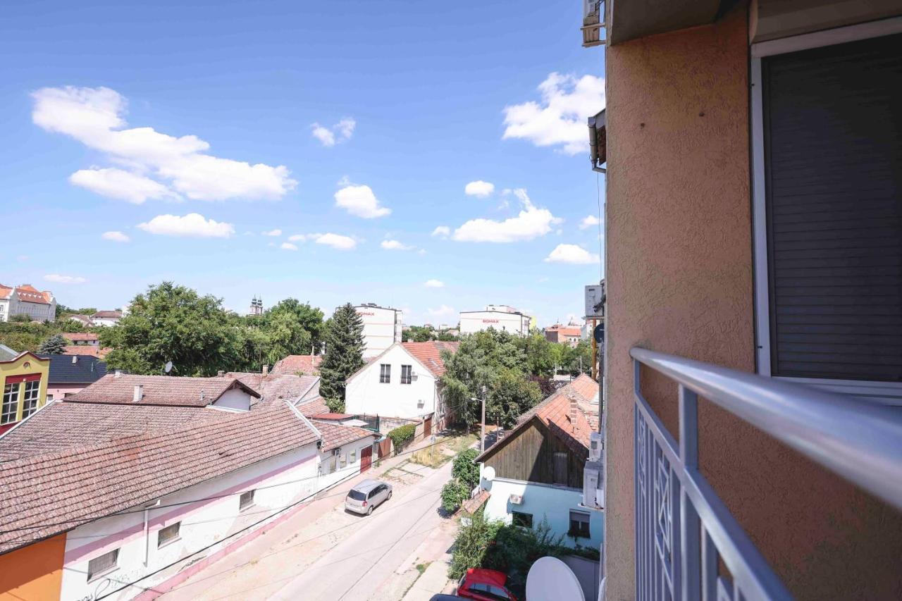 Appartement Lucasa à Subotica Extérieur photo