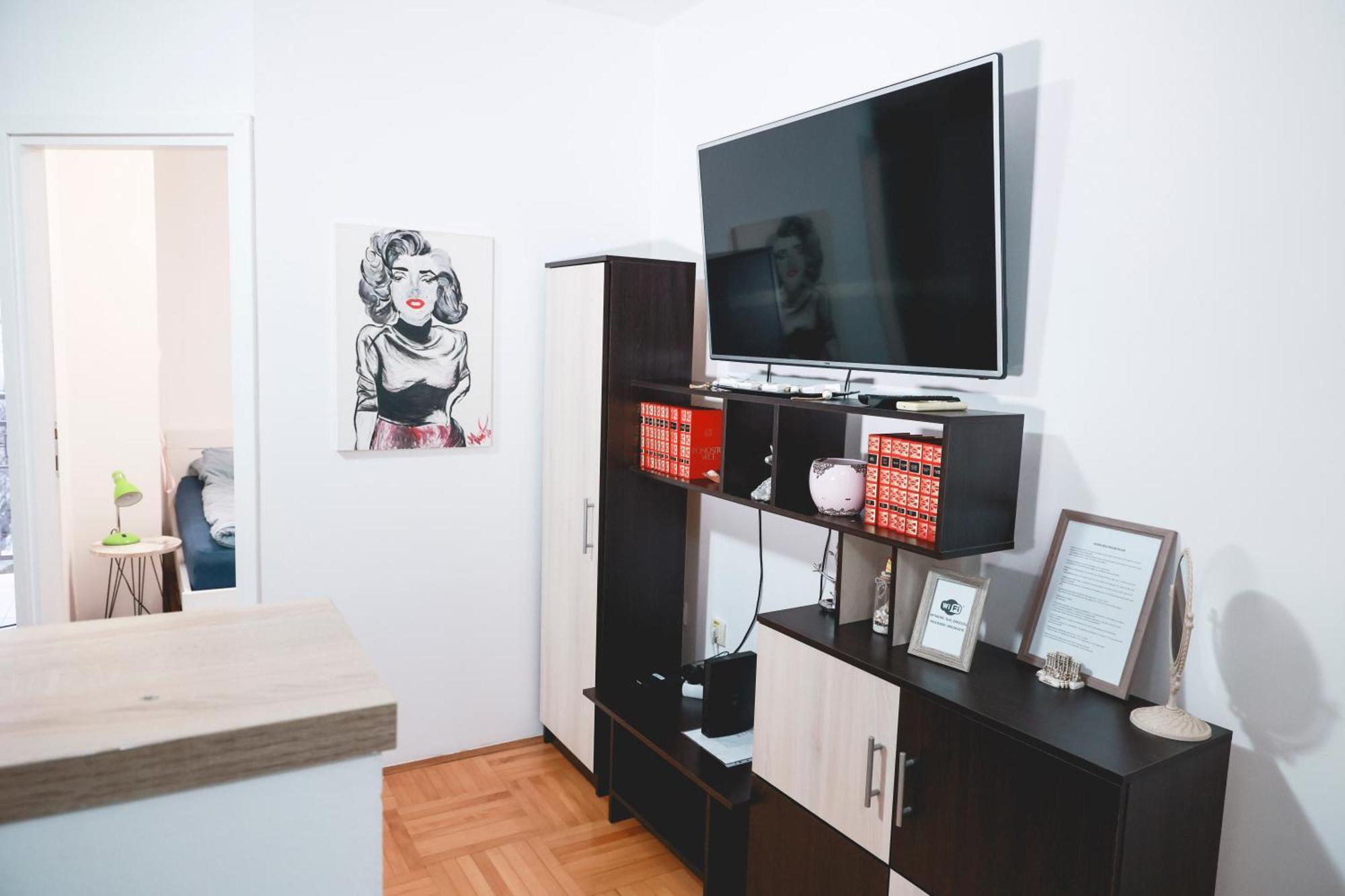 Appartement Lucasa à Subotica Extérieur photo