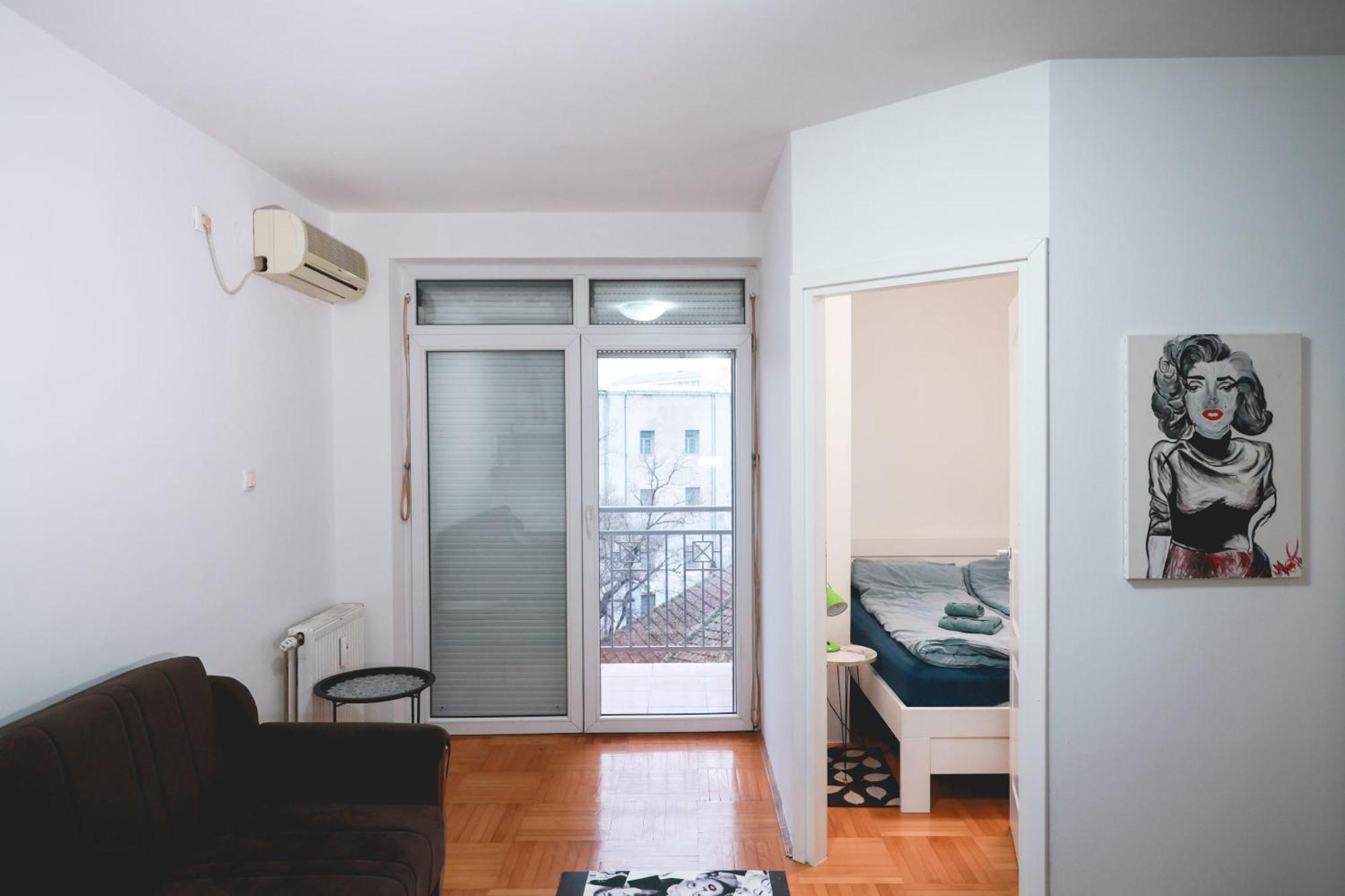 Appartement Lucasa à Subotica Extérieur photo